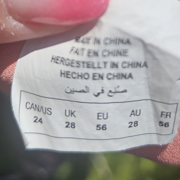 Penningtons Reversible Tank - Picture 5 of 5